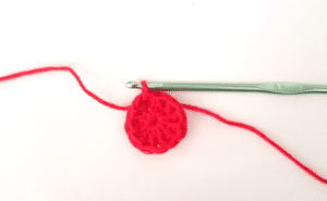 Le tuto facile des boules de Noël au crochet