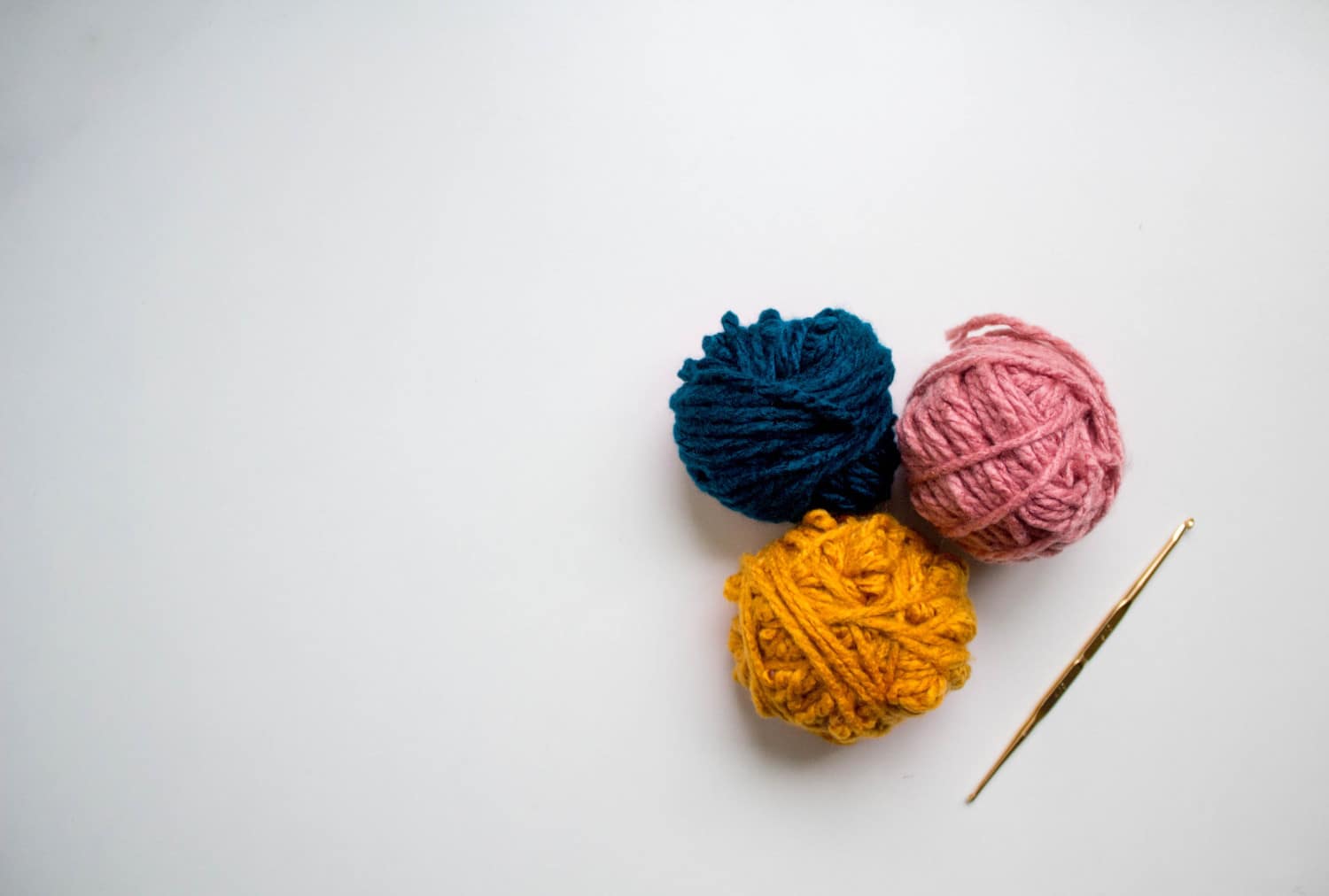 5 bonnes raisons de savoir tricoter ou crocheter