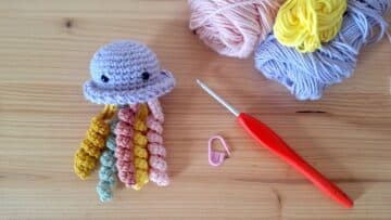 tutoriel méduse en crochet