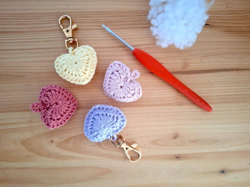 tuto porte-clé coeur crochet